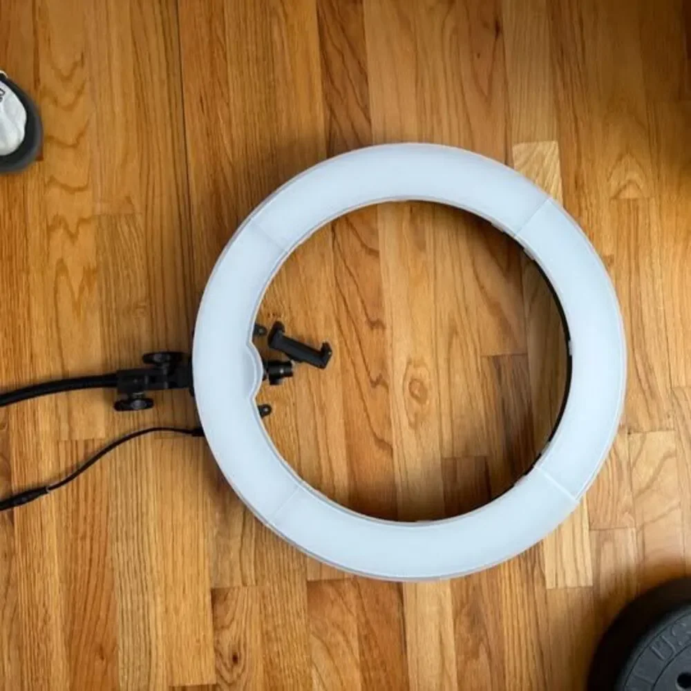 Neewer 18-inch LED Ring Light Kit with Stand & Phone Holder – Dimmable